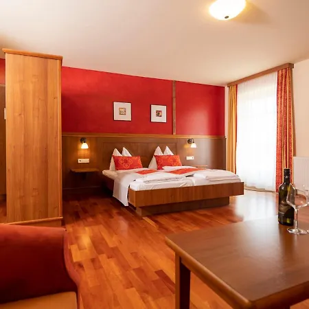Hotel Neustifter