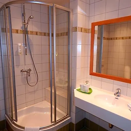 Neustifter 4* Poysdorf