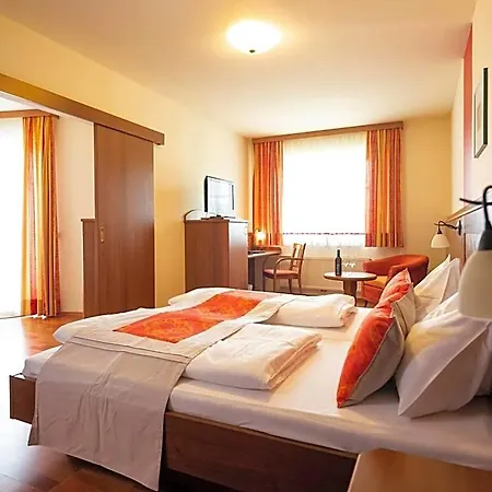 Neustifter Hotel
