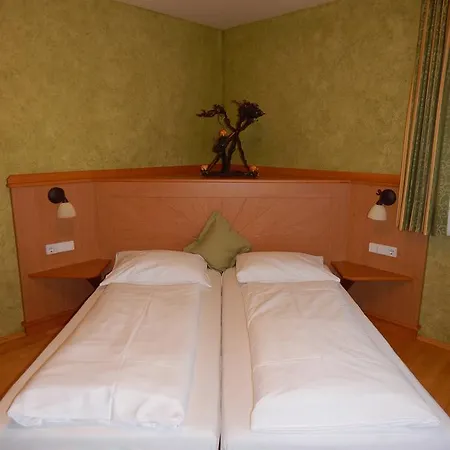 Neustifter 4*
