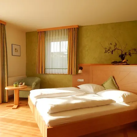 Neustifter Hotel