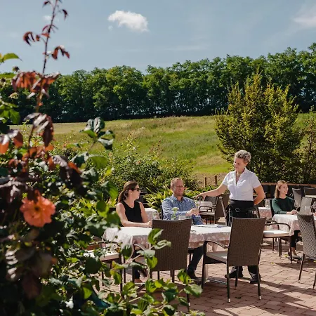 Neustifter 4* Poysdorf