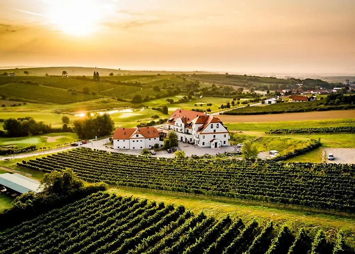 Szálloda Neustifter 4*